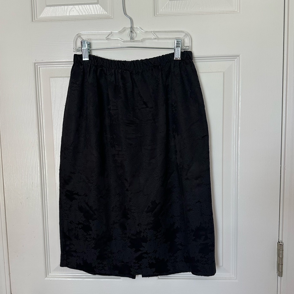 Black Floral Embossed Pencil Skirt By Miss Oops California